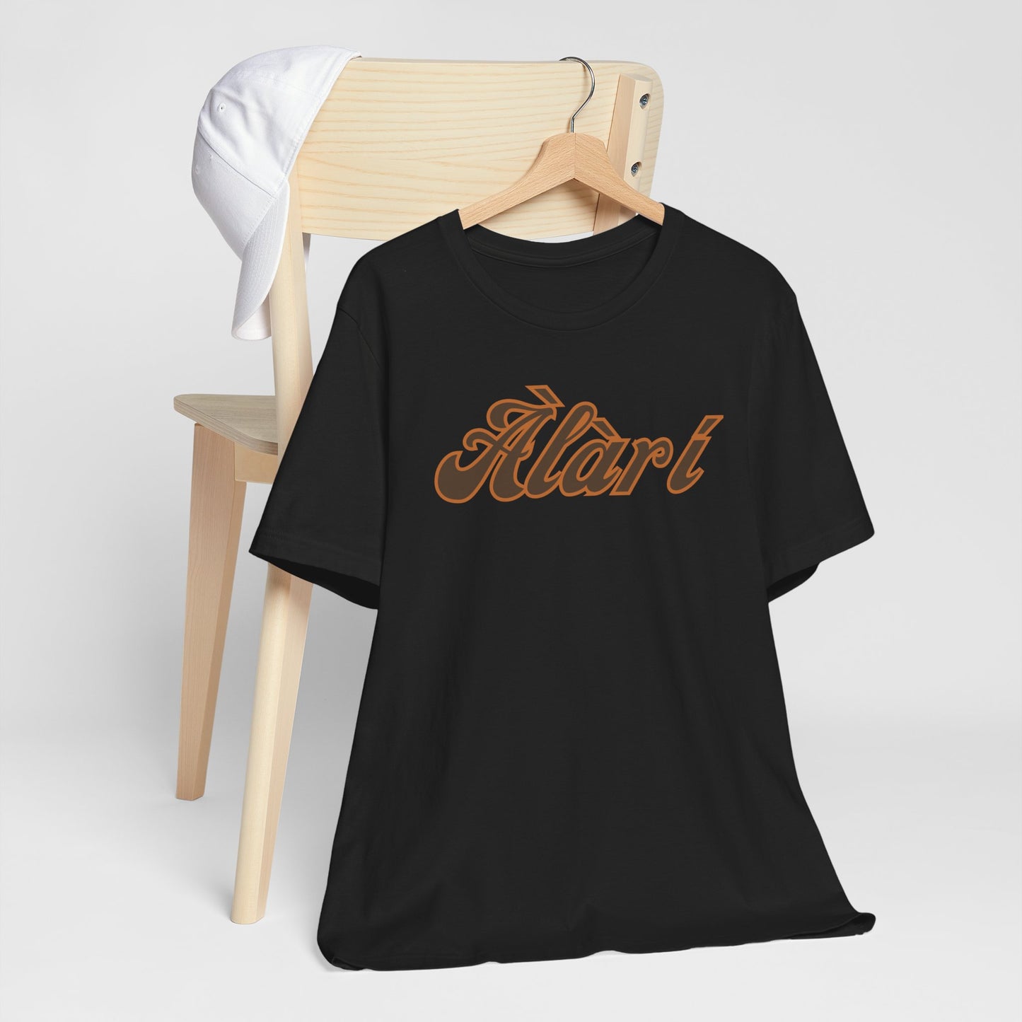 Alari Tee