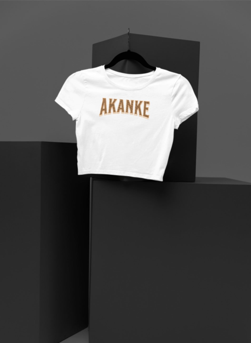 AKANKE Cropped T-Shirt